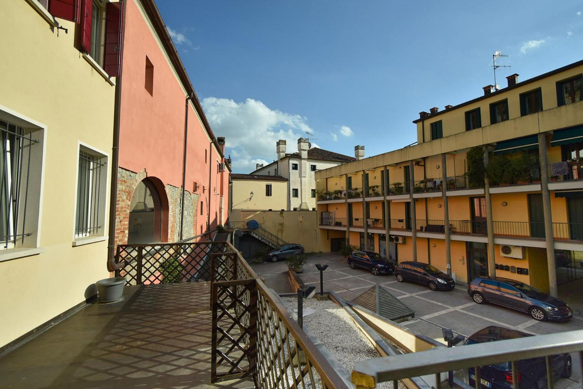 Welc-Om Casa A Colori Nel Borgo Apartment Monselice Exterior photo